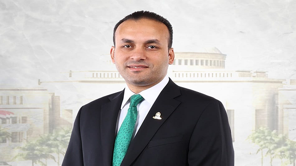 النائب عمرو فهمي